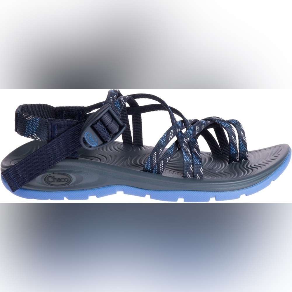 Women’s CHACO ZVolv X2 Sandals- Size 7